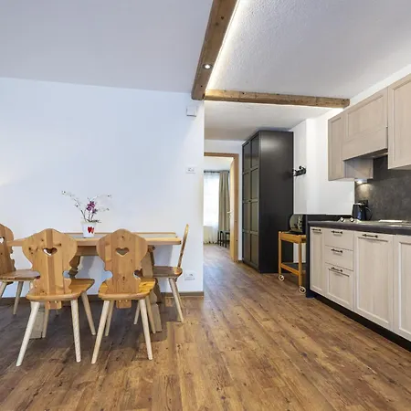 Apartment No7 Saslong *